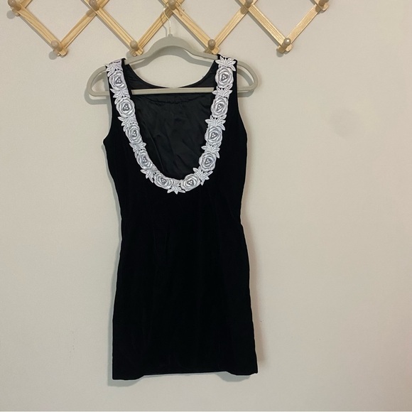 Jessica McClintock Vintage Black Velvet Open Back Dress - Picture 4 of 7